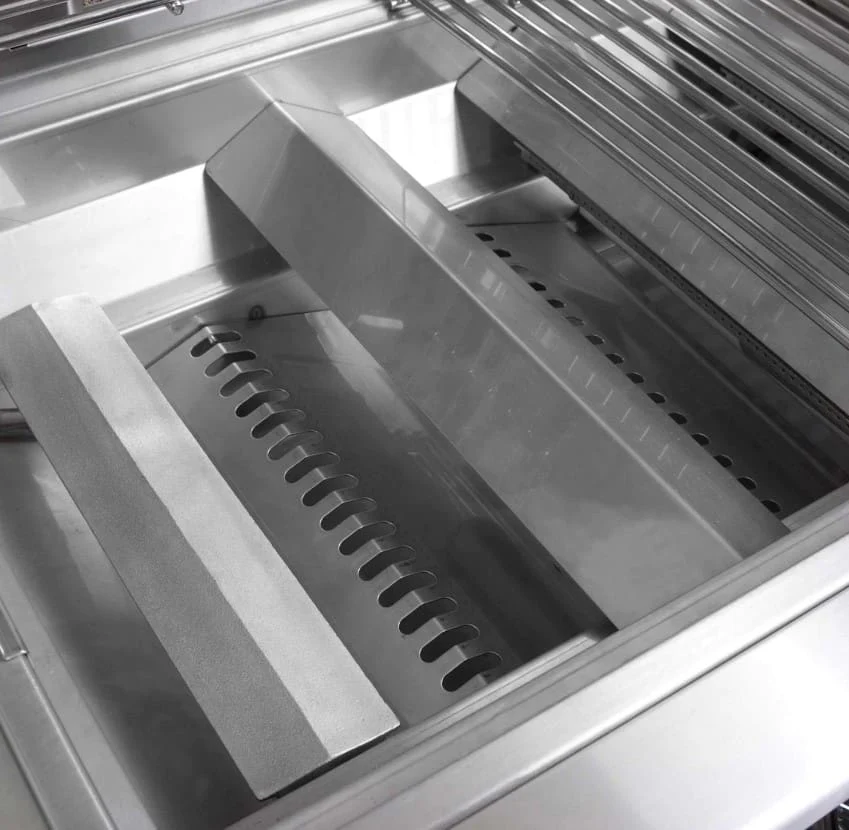 Lion Premium Grills Freestanding 32-Inch 4-Burner Gas Grill – L75000 - Image 4